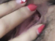 宅男打飞机福利东北口音白领兼职女主播下面扣两下就湿润了