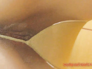 全程露脸颜值不高但是私处绝对是极品的90后野模宾馆私拍对白是亮点