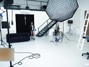 迪丽热巴 拍写真的愉快经历  热巴还是适合换到欧美女星身上，太契合了，绝美呀！