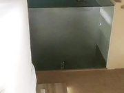 健壯哥星級酒店開房現場直播高價約了個女神級時尚性感外圍女啪啪 主動吃雞巴張開雙腿配合幹得直叫輕一點 國語對白