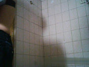 精品推薦 高清針孔攝像頭拍攝到的兩個漂亮妹子沐浴更衣 苗條身材堅挺美乳看得誘惑十足 1080P高清