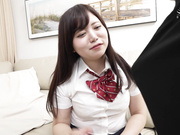 [SW-928] お願いエッチさせて！う～ん、ゴムフェラだったらいいよ 童貞の僕はエッチしたくて土下座でお願いしたら、断れない幼なじみの妥協案はゴムフェラだった！？ - 4of5