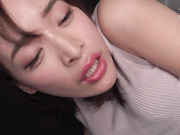 [DDHZ-024 ]美顔奴● 愛する夫の前で、最低男との屈辱ファックでイキ狂い しおかわ雲丹 - 1of5