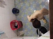 精品推薦 最新流出大神趴窗戶邊偷窺鄰居新搬來的打工妹子洗澡更衣 雪白肌膚堅挺美乳看得讓人欲火焚身 720P高清原版