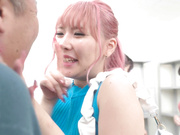 [HUNTC-158] 着ぐるみバイトはエッロいチアガールと楽屋が一緒！しかもカワイイ着ぐるみで油断したのか目の前で生着替え！ - 4of5