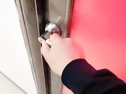 剧情演绎】美团上买了个假阳具 女外卖员送货上门进行勾引，直接推到一顿狂艹内射