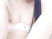 逼毛多性欲望全程露脸颜值高的美女一个人精彩大秀直播，道具抽插骚逼自己抠，淫水多多叫的好骚精彩不要错过