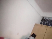 探访按摩店 路边按摩店大奶人妻，随便冲洗两下就迫不及待开操，招式繁多操得人妻哇哇大叫