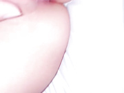 兄妹乱伦】意淫自己妹妹 - 强爽灌醉妹妹闺蜜摸得她受不了，又粉又嫩中途偷偷拔套狂射无毛白虎穴