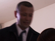 [破解]IPTD-813 全面監修 在丈夫眼前被侵犯 希崎ジェシカ - 1of5