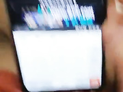 很久没冒泡的萝莉美眉柠檬夜晚出击勾搭两个学生模样小哥开房可惜眼镜哥被电话提前叫走了