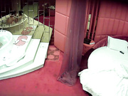 情趣宾馆爆操美腿气质女友浴缸内啪啪啪呻吟声特别大720P高清