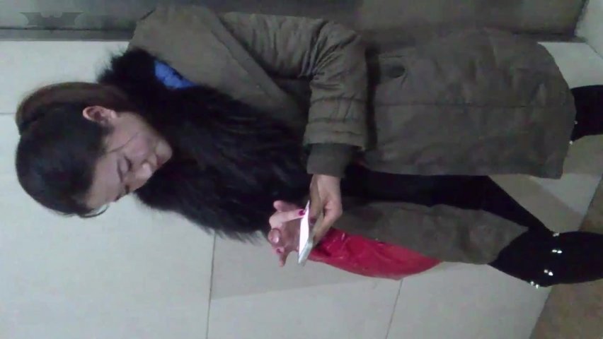 坐盗市最新流出潜入艺术学院偷拍第39季几个校花级别的美女