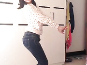 艺术院校笑容甜美的漂亮妹子脱光衣服形体展示 不亏是搞文艺的身材真好