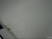 最新流出牛人潜入商场女厕近距离露脸偷牛仔裤高跟美女身材真不错