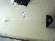 最新商场全景黑丝 珠宝店风骚蓝内裤美女的细长腿微毛穴干起来一定爽