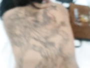 东北话对白粗口搞笑淫荡穿着洋气时髦豪爽背纹丰满女约炮说一天能赚1千肏我的男人比你看的人还多太狠太刺激