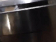 高挑性感的美女主播按照网友要求直播半夜穿高跟鞋超短裙故意勾引摩的司机野战,全程对白,真是便宜了那个司机!