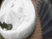 高颜值时尚情侣白色电动床主题酒店玩刺激 多姿势爆操身材白皙巨乳女友1小时 扛腿冲刺 完美露脸[