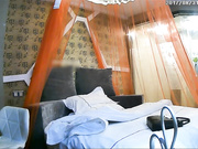 马尾辫妹子外表看起很淑女骨子里骚的狠被男友搞的诱人呻吟一浪高过一浪连干好几炮还说你太厉害了