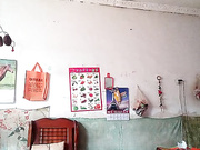 农村穿花裙子豹纹内裤妹子家中条件有限用盆洗澡 还说“我奶子大吗？逼毛多吗？”不错 很有镜头感