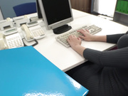 [JUFD-762] 令人眼前一亮的95cmH杯！究極爆乳密写支持 佐倉ねね - 3of5