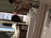 外表清纯文静的大三美女为了买名牌包包和室友攀比不惜和中年男酒店啪啪赚外快,操的真不轻各种猛插,国语!