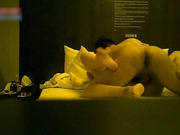 公司新来的高颜值性感美女秘书酒店被领导潜规则啪啪,位为了示好主动女上位干,最后被按在身下狠狠内射了!