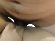 高颜值苗条妹子开房双人啪啪 浴缸洗澡口交上位骑乘大力抽插无毛逼逼