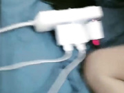 刚18岁少女带闺蜜约两大哥4P大战 床边撅着屁股挨揍肉棒啪啪