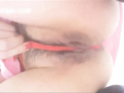 性感漂亮的网红美女出名后自拍求包养自慰视频外泄,肥美漂亮的小穴被丁字裤来回摩擦,这样玩下去肯定会肿的！