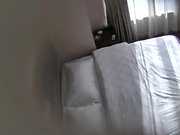 上班时间良家人妻少妇偸汉子急不可待进屋脱衣就缠绵69激情互舔骚妻很能叫干一半接个顾客电话边干边说对白清晰