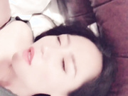 有钱人的玩物身材一级棒高颜值网红脸美女情趣酒店大战土豪先让她自己玩然后在情趣椅上肏她附图158P+视频2V完整