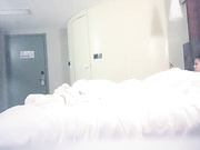 沈先生探花高颜值黑衣妹子休息完第二炮，按摩抬腿侧入抽插猛操妹子被操哭_ev