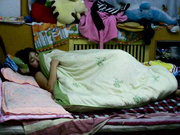 百度雲盤不慎泄密流出視圖-東北農村少婦和老公激情啪啪自拍 戴上眼鏡的知識分子外表清純原來內心風騷無比 原版高清