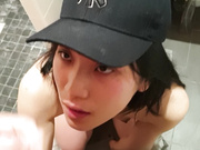 獨家推薦 最新流出留學生『小舒淇』劉玥浴室激情3P輪操 主動翹臀後入幹得啪啪直響 場面淫蕩～1080P高清無水印