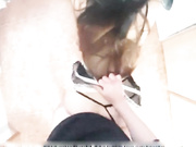 超性感女友穿着情趣内衣在厨房洗碗，简直太诱人看的不过瘾上去就后入大屁股操了一顿