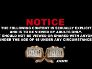 Elsa Jean用淫穴和嫩足让大黑屌爆射