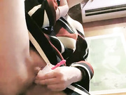 淫乱KTV清纯校花塞着跳蛋唱歌撒尿调情刺激劲爆