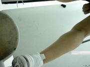 健身馆女厕偷拍富姐进门就发现厕所有异样居然还敢进去方便 (2021年10月30日 上午1-56-35)