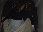 让人想当妹妹的女孩无毛私处中出！！承诺的夜袭