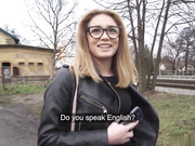 健身模特在地下室里被草了因为她得到了高潮抽插