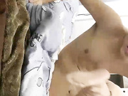 有个小渣男男友想不被玩坏都难卧室中69互舔